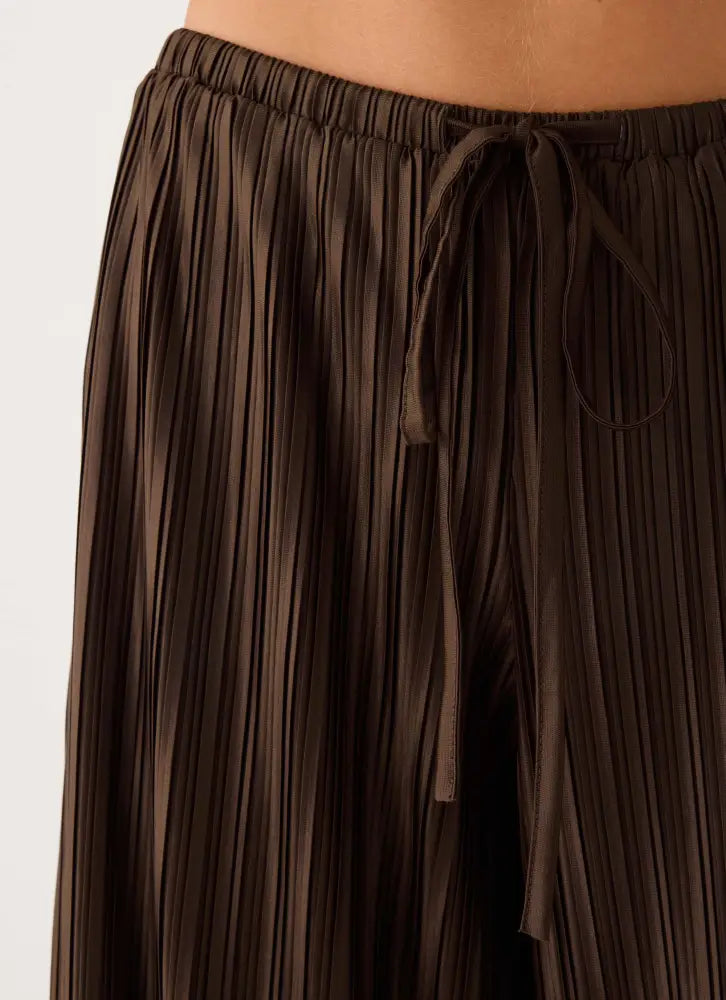 Darlow Low Rise Pants - Chocolate - Pants + Leggings
