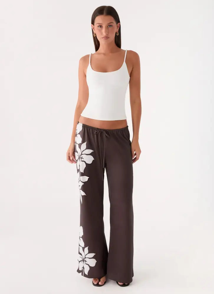 Sorena Low Rise Flared Pants - Chocolate Tropic Floral - Pants